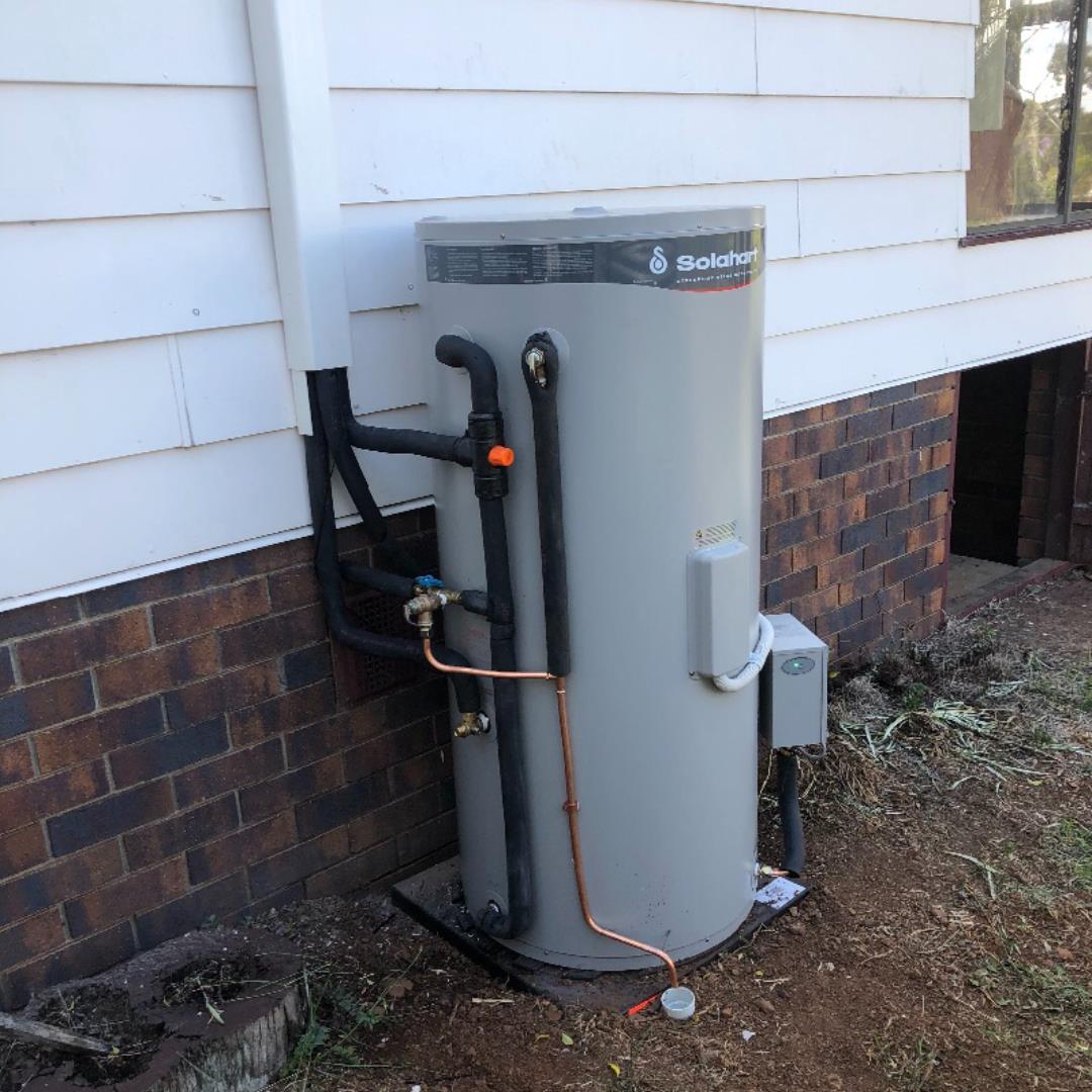 Solar hot water system installed in Blackbutt QLD