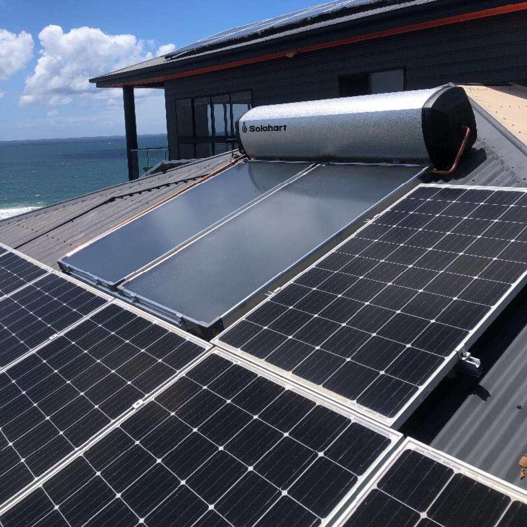 Solar hot water at Coolum Beach